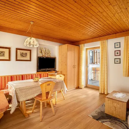 App Hubertus - Sagernock Apartment